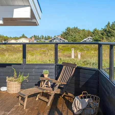 2 Bedroom Lovely In Feriehus *